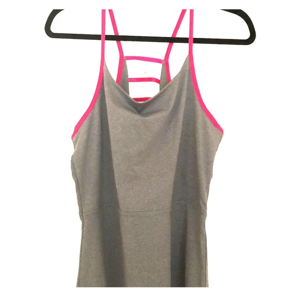 Fabletics tank - Picture 3 of 3